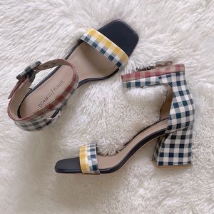 NIB Donald J. Pliner ‘Watson’ Block Heel